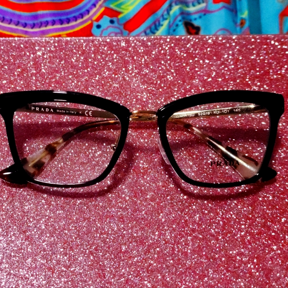 Prade eye glass frames